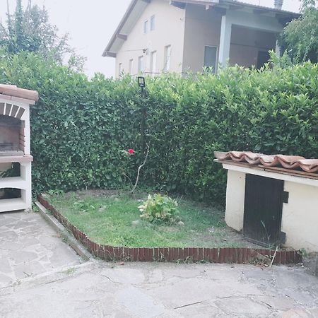 Casa Vacanze Mingos Lodio Di La Carpineta Exterior photo