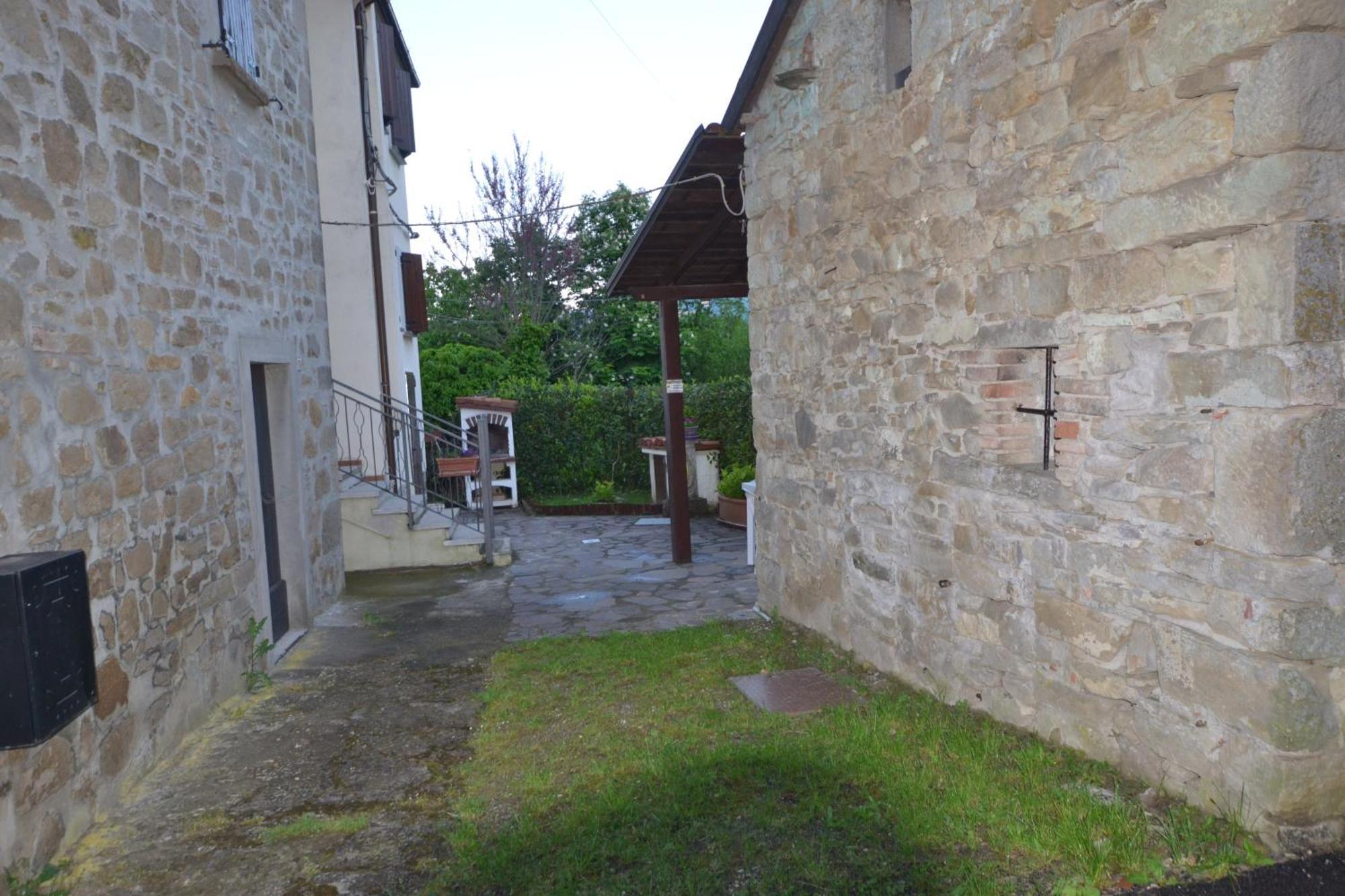 Casa Vacanze Mingos Lodio Di La Carpineta Exterior photo