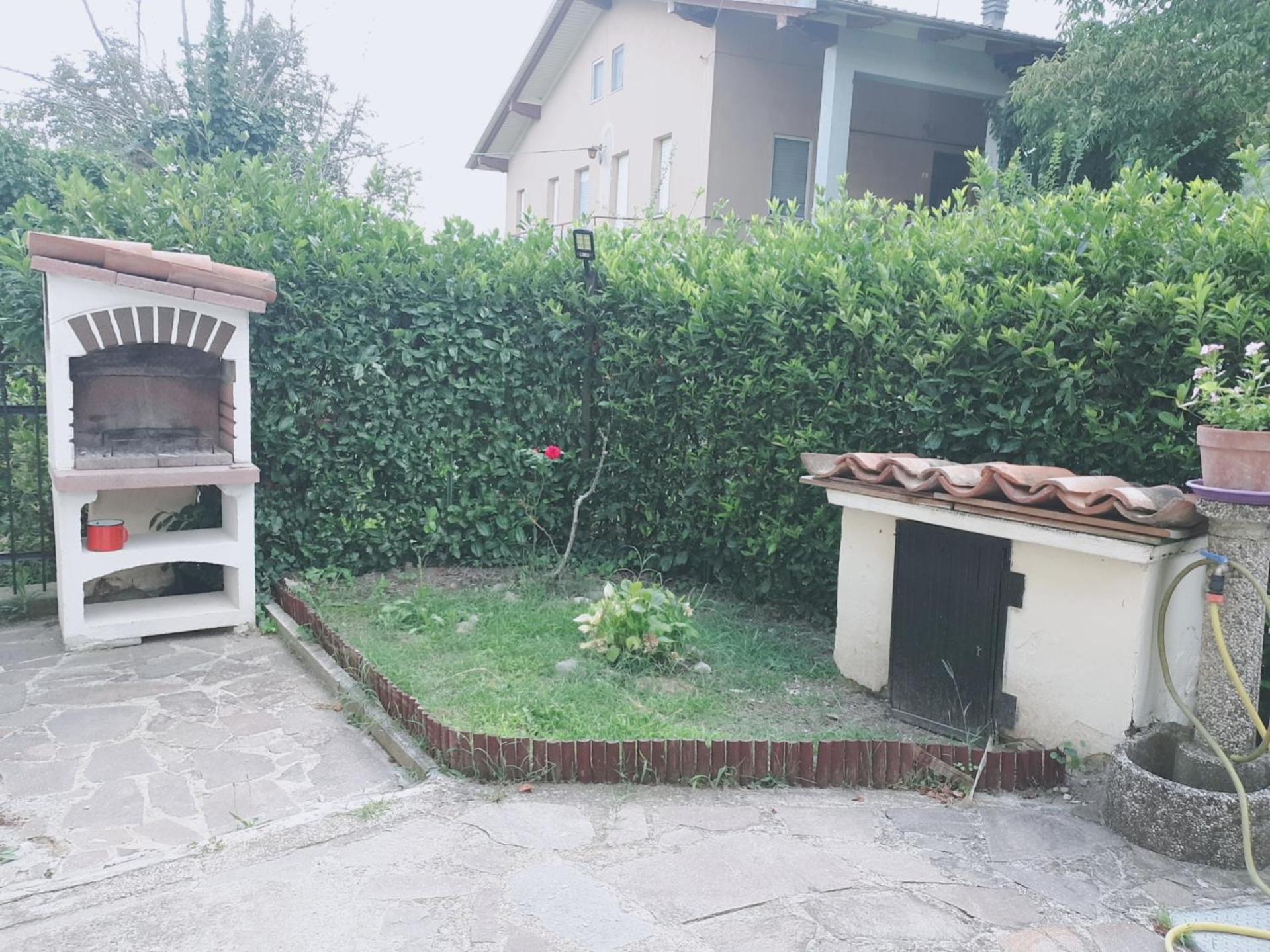 Casa Vacanze Mingos Lodio Di La Carpineta Exterior photo
